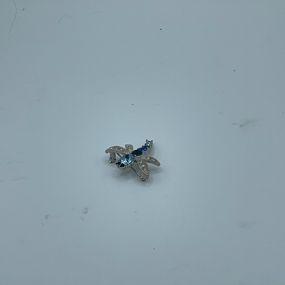 “DRAGONFLY” VINTAGE RHINESTONE PIN/ BROOCH. - Picture 11 of 11